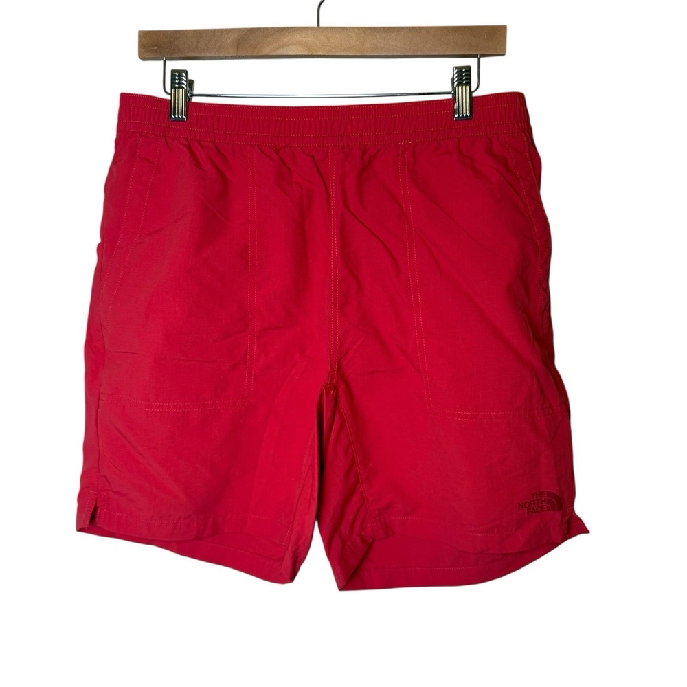 The North Face Red Solid Pull On Nylon‎ Shorts 7" Mens Size Medium Flashdry